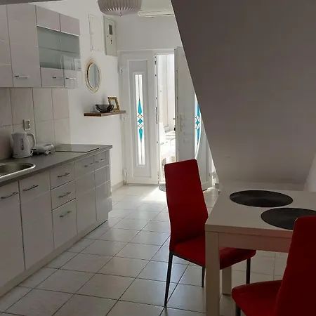 게스트하우스 Jele 1 4*