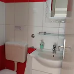 Jele 1 בית הארחה